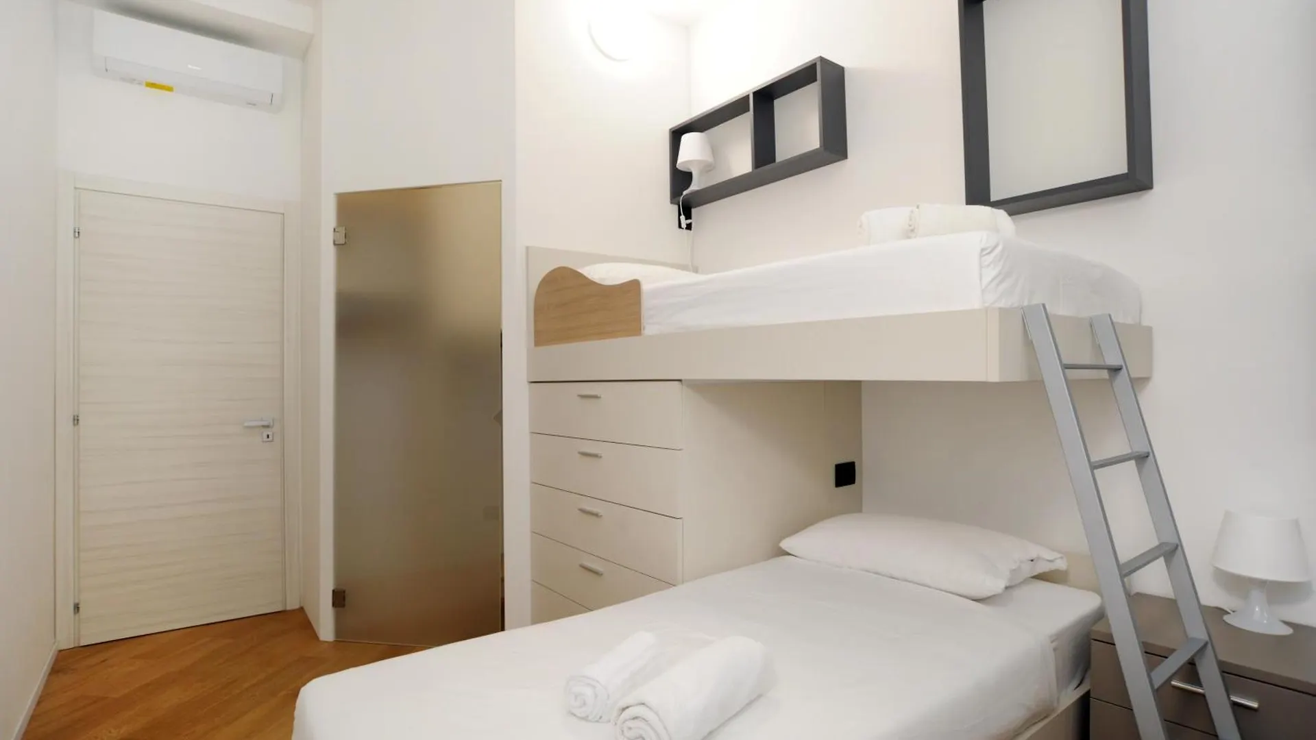 Art Lover Apartment Milan