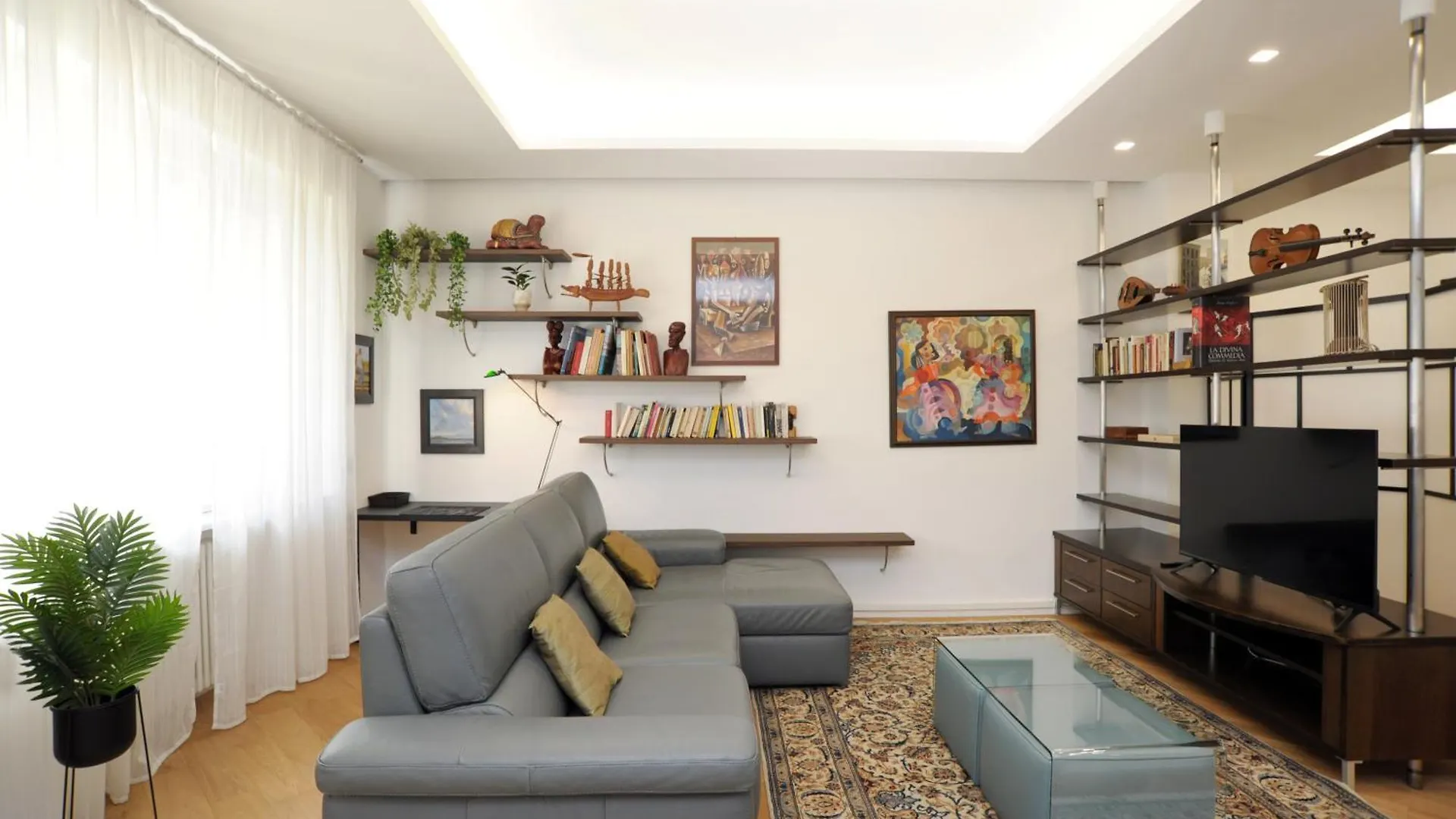 Art Lover Apartment Milan Italy